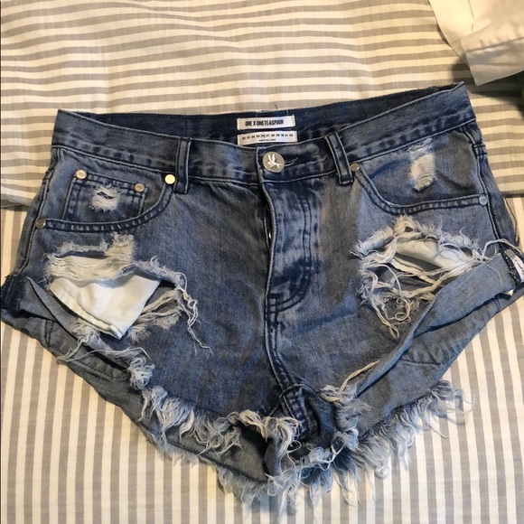 One Teaspoon Pants - One x One Teaspoon denim shorts